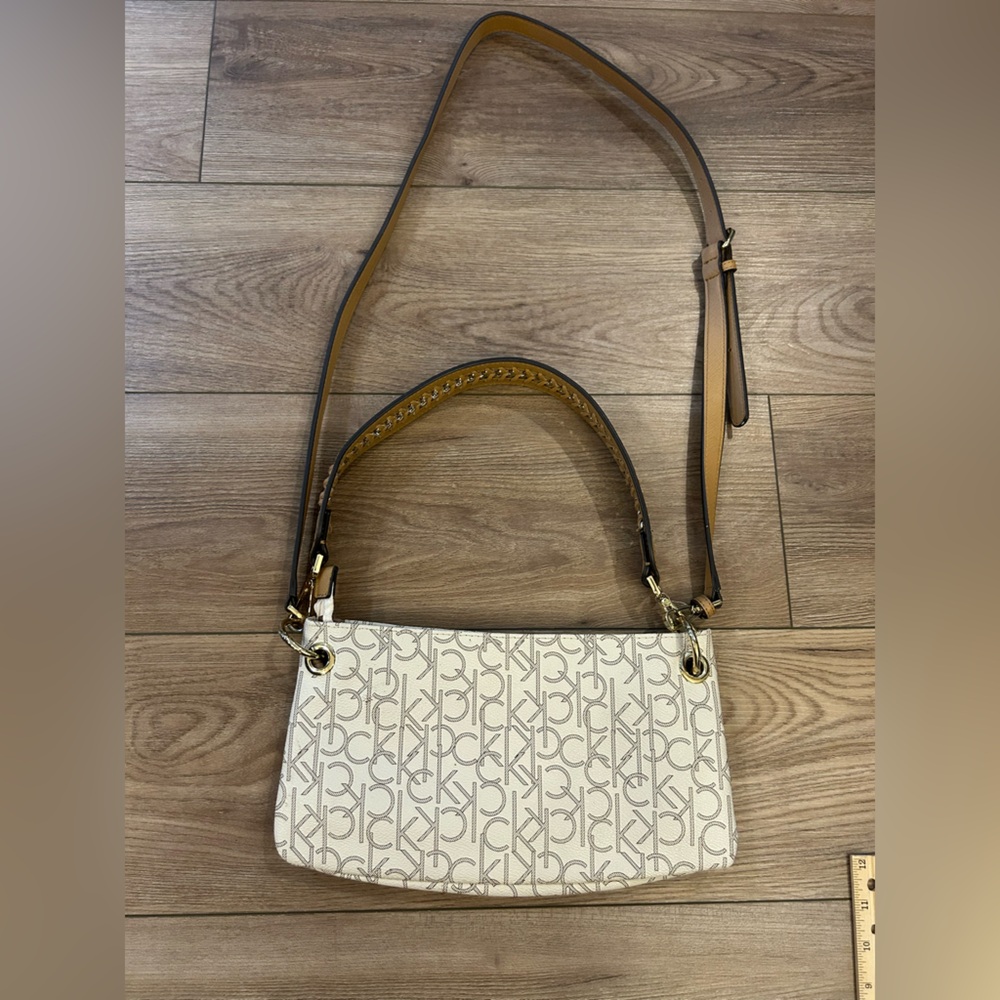 Calvin Klein Monogram Baguette Shoulder Bag w Removable Straps NWOT - Picture 7 of 11